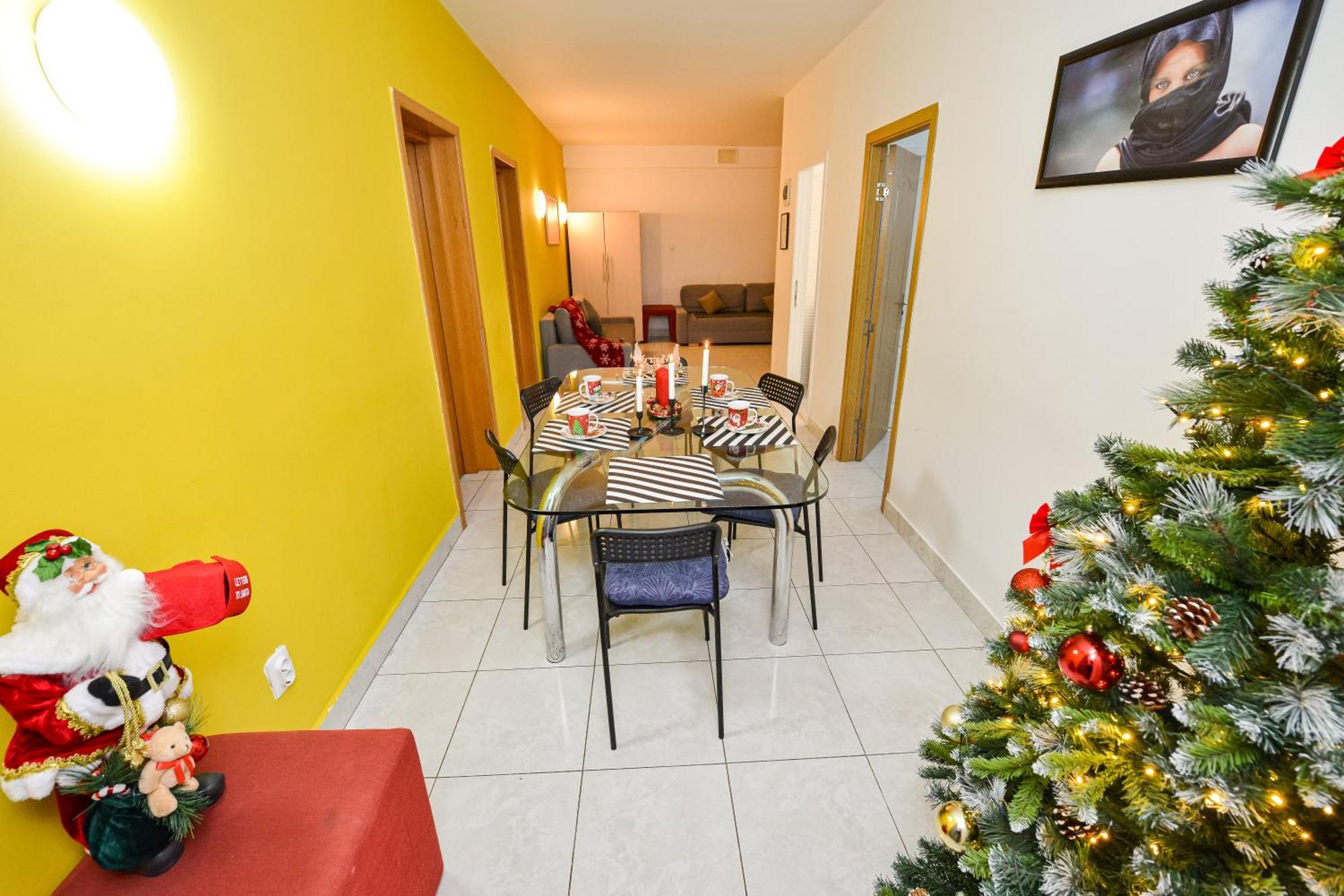 The Lincoln Suites - Central Shabbat Friendly Apartments Bucharest Exterior photo